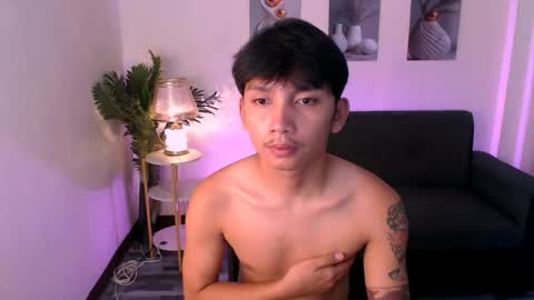 Snapshot of asian_hugedickx chatting on 07.31.26 asian_hugedickx online show from 07.31.26