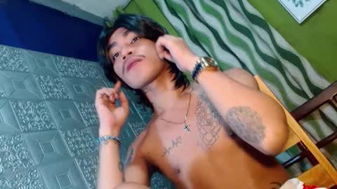 Snapshot of asian_kimxxx chatting on 02.16.25 don online show from 02.16.25