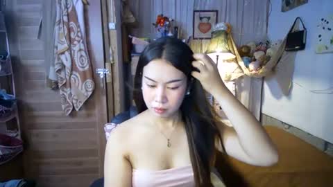 Snapshot of asian_llory chatting on 07.21.26 asian_llory online show from 07.21.26