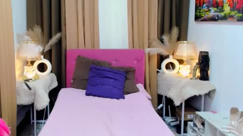 mooreen online show from 12.01.25