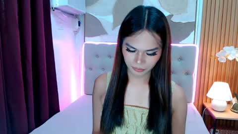 mooreen online show from 04.12.26