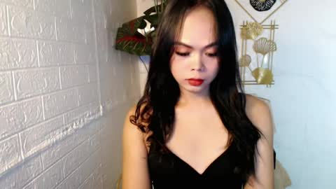 Snapshot of asian_pretty143 chatting on 07.23.26 asian_pretty143 online show from 07.23.26
