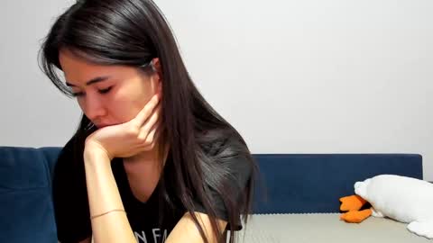 Snapshot of asian_pussy_cat chatting on 02.21.25 Hare online show from 02.21.25