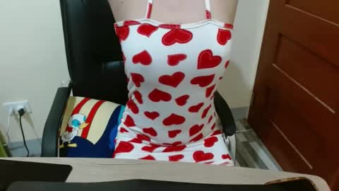 aisan sophia online show from 01.26.25