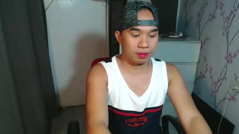 Snapshot of asianbigdickintown chatting on 02.25.26 Sonny boy online show from 02.25.26