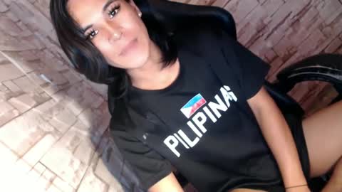 Snapshot of asianblk_barbiedoll chatting on 02.23.25 asianblk_barbiedoll online show from 02.23.25