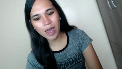 Snapshot of asianblk_barbiedoll chatting on 04.18.26 asianblk_barbiedoll online show from 04.18.26