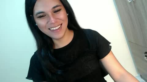 Snapshot of asianblk_barbiedoll chatting on 04.19.26 asianblk_barbiedoll online show from 04.19.26