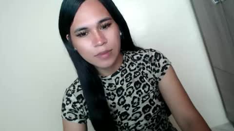 Snapshot of asianblk_barbiedoll chatting on 04.23.26 asianblk_barbiedoll online show from 04.23.26