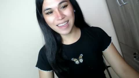 Snapshot of asianblk_barbiedoll chatting on 04.28.26 asianblk_barbiedoll online show from 04.28.26