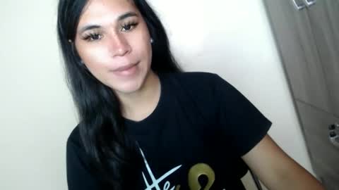 Snapshot of asianblk_barbiedoll chatting on 04.29.26 asianblk_barbiedoll online show from 04.29.26