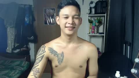 Snapshot of asianboycock14 chatting on 05.11.26 asianboycock14 online show from 05.11.26