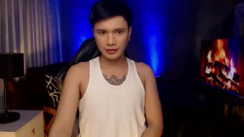 Snapshot of asianguy_nextdoor chatting on 11.10.25 AsherMiller online show from 11.10.25