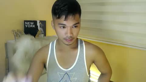 Snapshot of asianhunk_jamesx chatting on 11.17.25 asianhunk_jamesx online show from 11.17.25