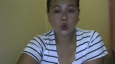 asianmom22 online show from 04.23.26