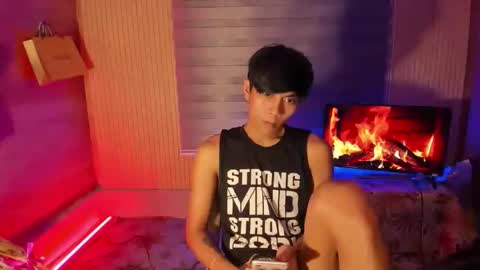 Snapshot of asianplayboyx chatting on 02.14.26 mark online show from 02.14.26