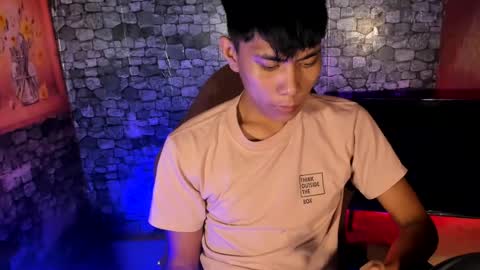 Snapshot of asianplayboyx chatting on 07.08.26 mark online show from 07.08.26