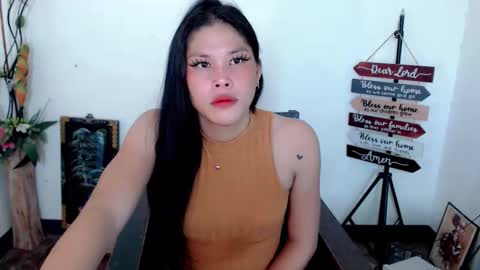 Snapshot of asiansexy_bitch chatting on 11.01.25 lucy gwapa online show from 11.01.25