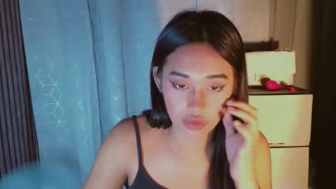 Snapshot of asiantreasures chatting on 06.10.26 kisses online show from 06.10.26