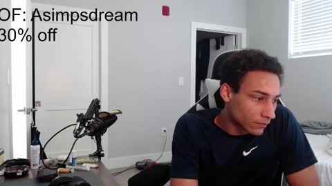 Snapshot of asimpsdream chatting on 04.27.26 asimpsdream online show from 04.27.26