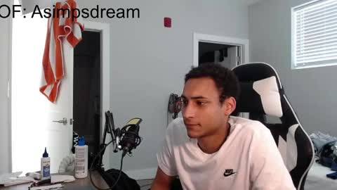 Snapshot of asimpsdream chatting on 05.10.26 asimpsdream online show from 05.10.26