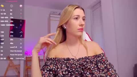 Caroline online show from 03.09.25