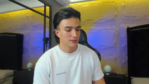 Snapshot of aslanfox_ chatting on 01.16.26 Aslan online show from 01.16.26