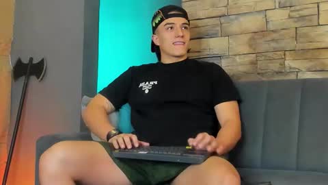 Snapshot of aslanfox_ chatting on 02.07.26 Aslan online show from 02.07.26