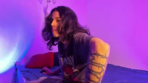 Snapshot of asmodeuszz chatting on 12.05.24 asmodeuszz online show from 12.05.24