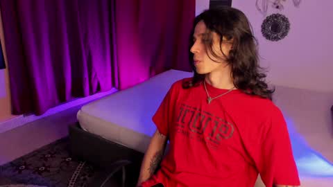 Snapshot of asmodeuszz chatting on 01.26.25 asmodeuszz online show from 01.26.25