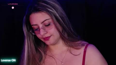 Snapshot of aspenruss chatting on 11.13.25 online show from 11.13.25