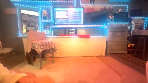 Snapshot of ass_so_sweet chatting on 03.31.26 SIR WILLIAM online show from 03.31.26
