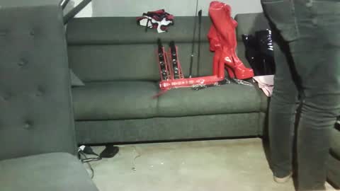 sissyslut online show from 12.26.24