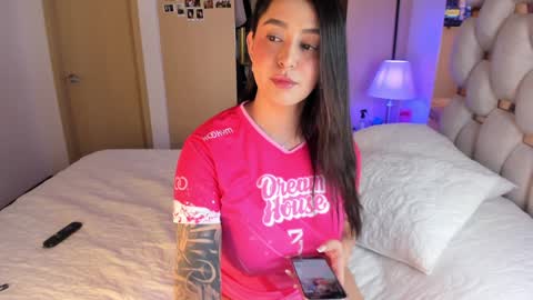 Snapshot of asshley__ chatting on 02.07.25 Ashley online show from 02.07.25