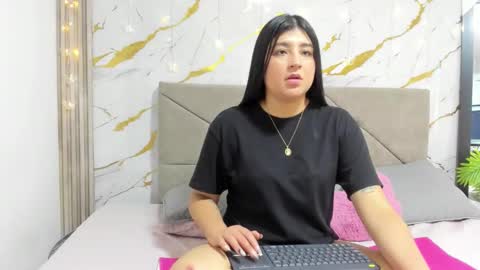 Asshley online show from 02.04.26