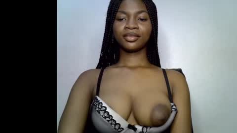 Snapshot of assy_ebony chatting on 04.28.26 Lily online show from 04.28.26