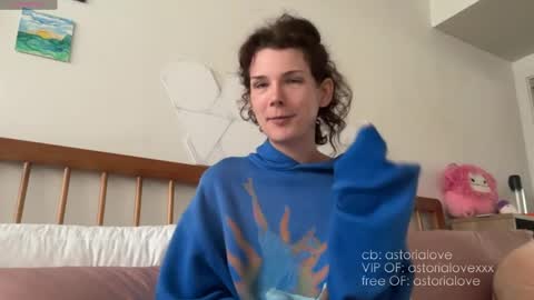 AstoriaLove online show from 03.31.26