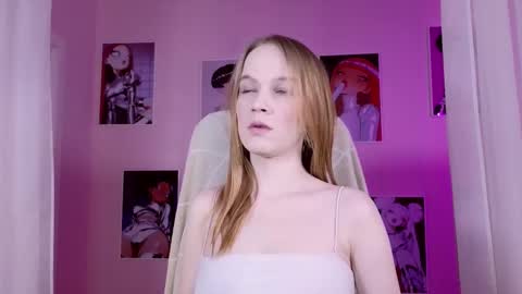 Snapshot of astra_lis chatting on 03.01.25 Astra online show from 03.01.25