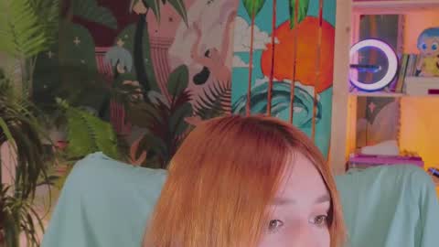 Snapshot of astra_lis chatting on 10.08.25 Astra online show from 10.08.25