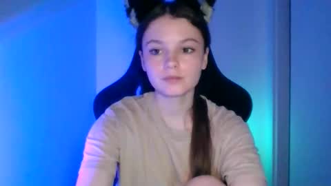 astradream_ online show from 09.24.25