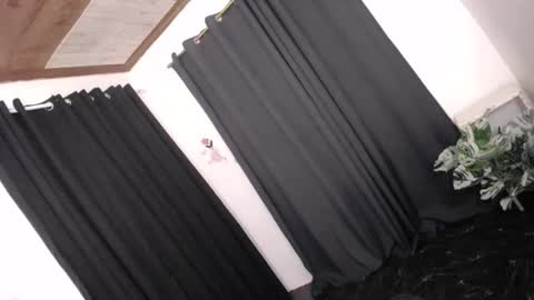 Anna online show from 03.24.26