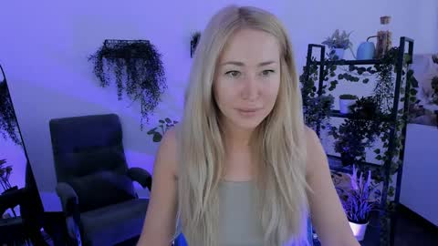 astramonroe online show from 04.02.26