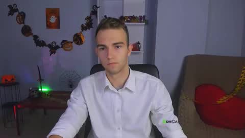 astren online show from 10.28.25