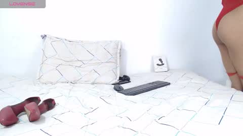 Snapshot of astrid__v chatting on 03.03.26 Astrid online show from 03.03.26