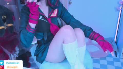 Snapshot of asuka_langleysoryu chatting on 09.13.25 Bonnie online show from 09.13.25