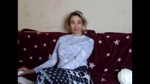 Snapshot of asyalu chatting on 01.19.25 AsyaLu online show from 01.19.25