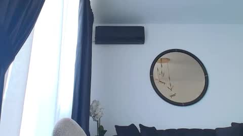 Snapshot of asyax chatting on 05.19.26 Assya online show from 05.19.26