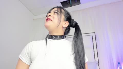 Athena online show from 01.11.25