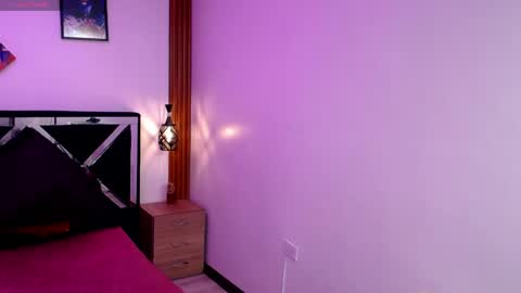 Snapshot of atenea_420 chatting on 04.02.26 COLOMBIA online show from 04.02.26