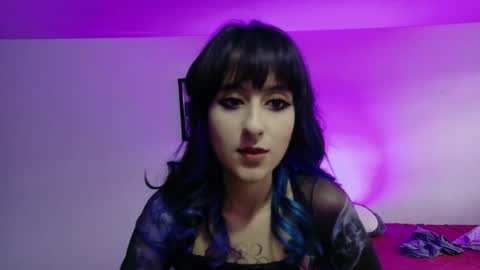 Snapshot of atenea_dragon__ chatting on 04.12.26 Atenea online show from 04.12.26